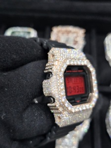 เคสนาฬิกา Hiphop Luxury DW5600 สำหรับผู้ชายและผู้หญิง เงินแท้ 925 ประดับเพชรโมอิสซาไนต์เกรด VVS พร้อมใบรับรอง - Product Image 3