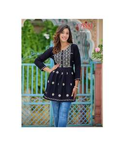 Vêtements décontractés, tissu tricoté confortable, tunique courte à col rond, douce et extensible, ensemble pour un usage quotidien, prix de gros, livraison mondiale - Product Image 1