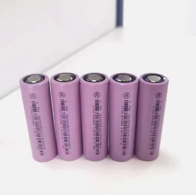 High Capacity Grade a 21700 Lithium Ion Battery 6000mAh 3.6V NCM Cells for Energy Storage
