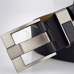 Cinturón de cuero de vaca de moda personalizado de alta calidad estilo casual con acero para hebilla logotipo personalizado al por mayor de Pakistán - Product Image 4