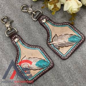 Porte-clés en cuir taillé sculpté à la main Porte-clés en cuir de forme exotique mignon Accessoires en cuir taillé Porte-clés mignons pour unisexe - Product Image 1