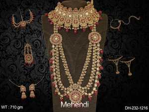 Ensemble de bijoux de mariée antiques 710gm collier et boucles d'oreilles au design traditionnel pour les cérémonies de mariage et les occasions spéciales - Product Image 3