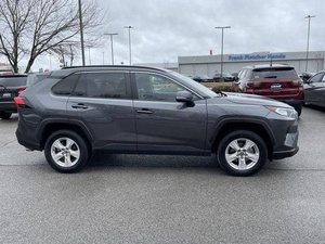 Toyota RAV4 XLE 2021 Usado, Volante a la Izquierda, Turbo, Tracción en las Cuatro Ruedas, Asientos de Cuero, Interior Claro - Product Image 5