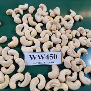 Anacardos Kaju SANTIGO exportados a Oriente Medio Noix De Cajou W450 - Product Image 1