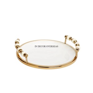 Bandeja para servir de forma redonda de Metal de calidad superior con revestimiento en polvo de color blanco y chapado en oro de alta calidad de la India - Product Image 1