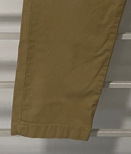 กางเกงขายาวผู้ชายทรงสลิมสำหรับฤดูร้อน ผ้าทวิลล์ยืดหยุ่น ระบายอากาศได้ดี เป็นมิตรกับสิ่งแวดล้อม ป้องกันรอยยับ ดีไซน์ทรงตรง สีพื้นเรียบง่าย - Product Image 4