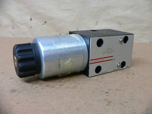 SDHI-0631/2/A-X DHE-0714 DC 10 DHA-0718/M 24DC 25/BT TOPONE Vannes Solénoïdes Directionnelles DHA DHI <span class=keywords><strong>SDHE</strong></span>-0631/2 23 <span class=keywords><strong>SDHE</strong></span> - Product Image 5