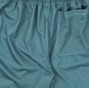 Pantalones cortos de malla de diseño de baloncesto informales para hombre de poliéster 100% al por mayor con estampado de logotipo personalizado - Product Image 4