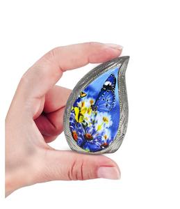 Urne souvenir en forme de larme pour cendres humaines-Petite urne décorative pour cendres-Urne papillon bleu fabriquée à la main-Honore votre bien-aimé - Product Image 3