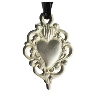 Coeur sacré en métal fini antique doré motif feuille Milagros coeur sacré pour décoration murale cadeau catholique décor - Product Image 4