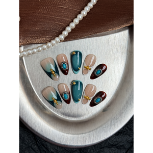 Ongles autocollants Emerald Muse, décoration d'ongles élégante et luxueuse - Product Image 3