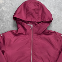 Ensemble survêtement homme personnalisé, veste légère à fermeture éclair et pantalon de survêtement en nylon, design confortable, durabilité, vêtements décontractés et streetwear