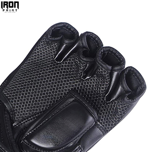 Gants d'entraînement de MMA pour hommes avec impression de logo personnalisé respirant boxe vêtements actifs confortable cuir de frappe pour arts martiaux - Product Image 5