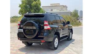 Toyota Prado 2020 Usado, SUV con Tracción en las Cuatro Ruedas, Asientos de Cuero, Aire Acondicionado, Neumáticos R18, Cámara 360, Luces LED, Motor 4.5L Euro IV, Techo Panorámico de Aluminio, 5 Asientos - Product Image 6