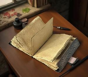 Journal en cuir de tournesol cousu à la main taille A5 avec 240 feuilles de papier et fermoir en C en laiton - Product Image 4