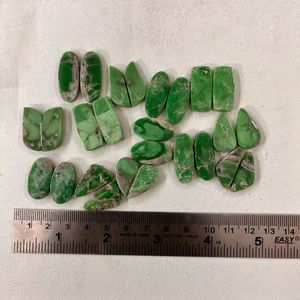 Paire de cabochons en variscite naturelle Pierres précieuses Coupe ovale Baguette Coupe Coussin pour la fabrication de bijoux - Product Image 1