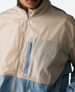 Veste coupe-vent pour hommes de grande taille personnalisée en tissu de polyester Nylon froissé veste coupe-vent de sport vente en gros - Product Image 4