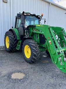 Para la granja 2021: Tractor utilitario John Deere 6120M de 120HP, tractor de orugas usado con componentes de motor, bomba de engranajes y ruedas. - Product Image 2