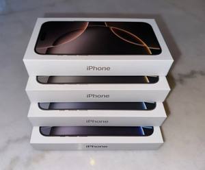 Nuevo iPhone 16 Pro Max Original con Almacenamiento de 512GB / 256GB / 1TB - Product Image 1