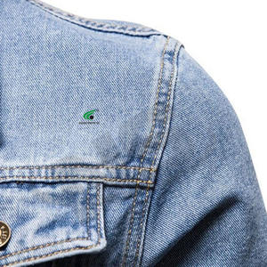 Nueva llegada chaqueta de mezclilla de color sólido de moda para hombres Servicios OEM Prendas de abrigo de mezclilla de invierno hechas a medida a precio de fábrica - Product Image 6