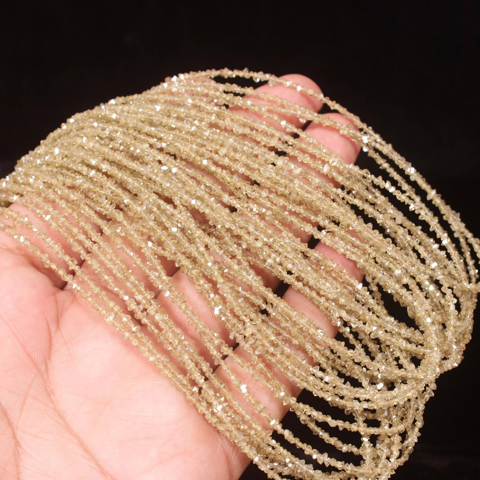 เช่นเดียวกับภาพ