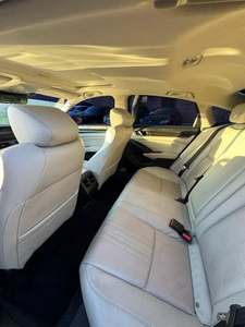 2018 Honda Accord 2.0T Turbo EX-L berline FWD sièges en cuir intérieur foncé pneus R18 prêts à être expédiés - Product Image 3