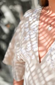 Fabricants de vêtements pour femmes saison d'été robe maxi brodée dames élégante robe longue à manches kimono en coton préféré - Product Image 3