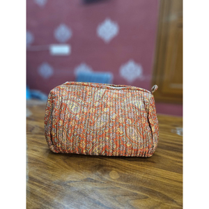 Artículos de tocador indios hechos a mano kantha patchwork algodón acolchado bolsas mujeres moda étnica bolso cosmético regalo con diferentes colores - Product Image 2