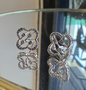 Pendientes de tuerca minimalistas de corte brillante con diamantes naturales elegantes hechos a medida, joyería duradera de oro sólido de 14K para ella/él para regalos - Product Image 5