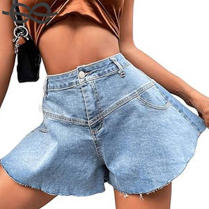 Shorts tendance pour femme, taille mi-haute, à volants, ourlet brut, coupe large, en coton et polyester, coupe classique, style estival, respirant, effet délavé, très prisé - Product Image 3