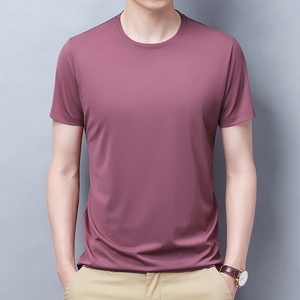 Venta caliente Camiseta de los hombres Pantalones cortos Mangas Transpirable Ropa de calle cómoda Características ligeras Diseño OEM Desgaste al por mayor - Product Image 3