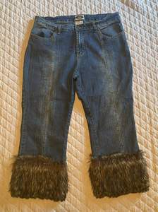 Denim Jeans avec fourrure pour femmes nouveau design nouveau style 2024 fabricant de vêtements personnalisés et Design - Product Image 3