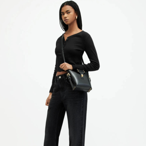 Women's <b>Black</b> <b>Cropped</b> Long <b>Sleeve</b> Knitted <b>Top</b> Scoop Neck Button Detail Slim Fit Casual Style All Seasons - Product Image 3