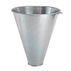 Cono de exterminio de pollos galvanizado - Product Image 1