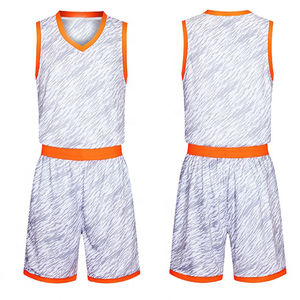 Tenues de football personnalisées pour adultes 2026 Big Work International – Ensemble maillot et short de sport – Vêtements d'équipe de football avec logo personnalisable - Product Image 1