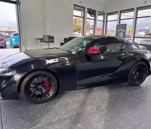 Supra LA U NCH EDITION 2020 Usado, Híbrido Eléctrico, 8 Cilindros, Automático de 6 Velocidades, Interior de Cuero Oscuro, Volante a la Izquierda, SUV de 6 Plazas, Alto Rendimiento - Product Image 1