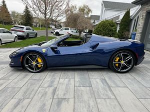 FERRARI 296 GTS 2023, Gasolina, Bajo Kilometraje - Product Image 2
