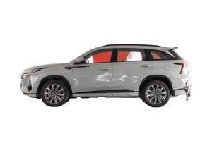 Nuevo Vehículo Importado, SUV de 5 Puertas y 5 Asientos, Tracción Delantera, Gasolina, 233 CV, Interior de Cuero con Luces LED en Color Oscuro, Automático, Volante a la Izquierda - Product Image 5