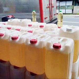 Aceite de girasol comestible refinado de alta calidad de Tailandia Botella de plástico a granel Embalaje de tambor Los mejores precios para cocinar aceite de plantas - Product Image 4