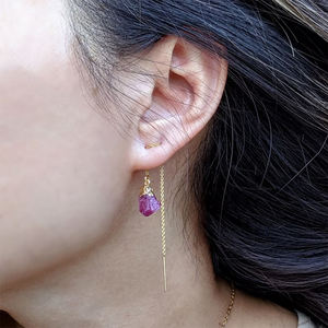 Pendientes de Hilo con Amatista Natural, Piedra de Nacimiento, 10mm-12mm, Delicados, Chapado en Oro, Diseño Elegante y Moderno, Unisex, para Bodas y Fiestas - Product Image 5