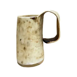 Taza de cuerno rústica clásica para fiestas temáticas medievales, taza de cuerno ecológica hecha a mano para beber en casa o en el bar al precio más bajo. - Product Image 2