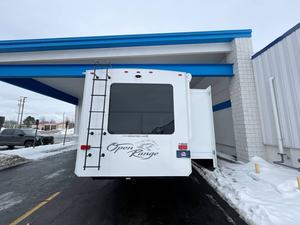 Venta al por mayor de vehículos usados económicos 2025 H-i-g-h-l-a-n-d R-i-d-g-e O-p-e-n R-a-n-g-e 335R-B-S - Product Image 4