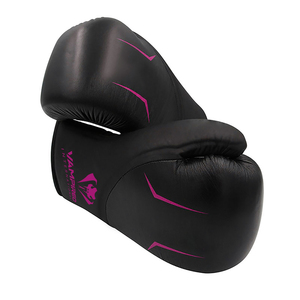 VI ถุงมือฝึกมวยสำหรับผู้ใหญ่ผู้ใหญ่สีดำดีไซน์เรียบง่ายหนัง PU ทนต่อการฉีกขาดขนาด8ออนซ์-16ออนซ์สำหรับการฝึกซ้อมกลางแจ้ง - Product Image 5