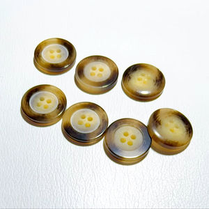 Boutons en corne de buffle naturelle, finition colorée, pour accessoires vestimentaires, haute qualité - Product Image 1
