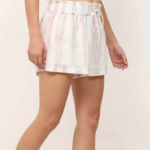 Shorts d'été décontractés pour femmes en coton et lin à taille haute, rayés, avec cordon de serrage, coupe ample, pour la plage, avec poches, vente en gros - Product Image 3