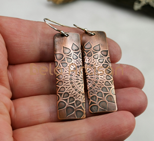 Boucles d'oreilles lustre Vintage artisanales bijoux en laiton gravé en cuivre pour commandes en gros - Product Image 4