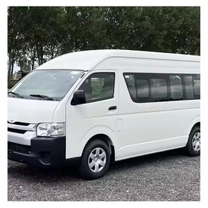 Bus Toyota HiAce G L Toit Surélevé 18 Places en Condition Impeccable - Product Image 6