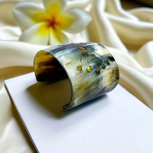 100% Natural Horn Bangles Luxury Fashion Woman Bangle and <b>Top</b> Quality by crescent crafts - Product Image 5