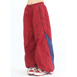 Vente en gros de pantalons oversize pantalons de survêtement amples en nylon ensemble jogging pantalon coupe-vent réfléchissant pour femmes - Product Image 1