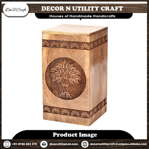 Urne artisanale en bois de rose indien pour cendres humaines ou d'animaux de compagnie, pour la décoration intérieure et la commémoration des souvenirs chers. - Product Image 2